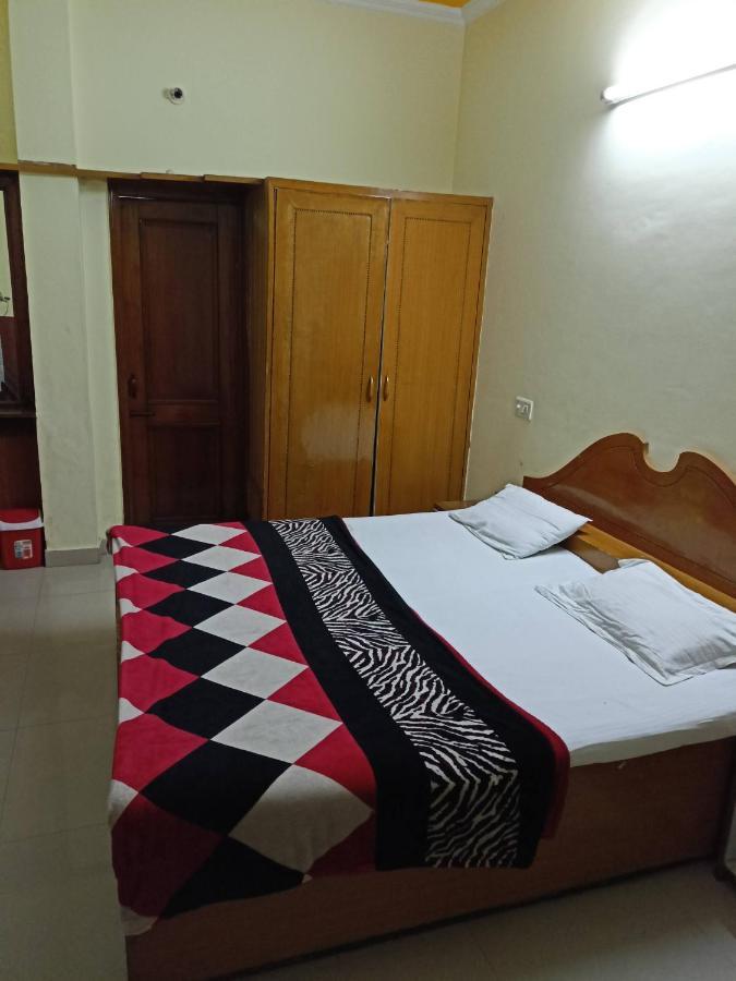 Sunrise Hotel Jalandhar Ngoại thất bức ảnh