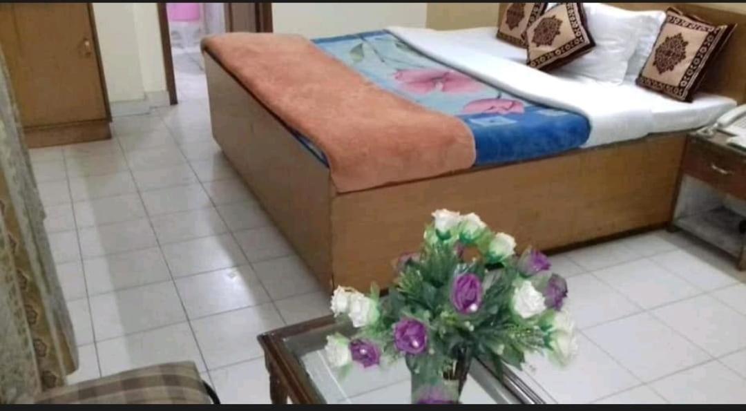 Sunrise Hotel Jalandhar Ngoại thất bức ảnh